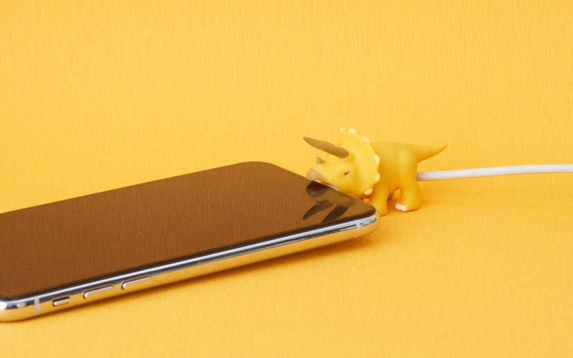 CABLE BITE Dino - Sweet Desk Ready